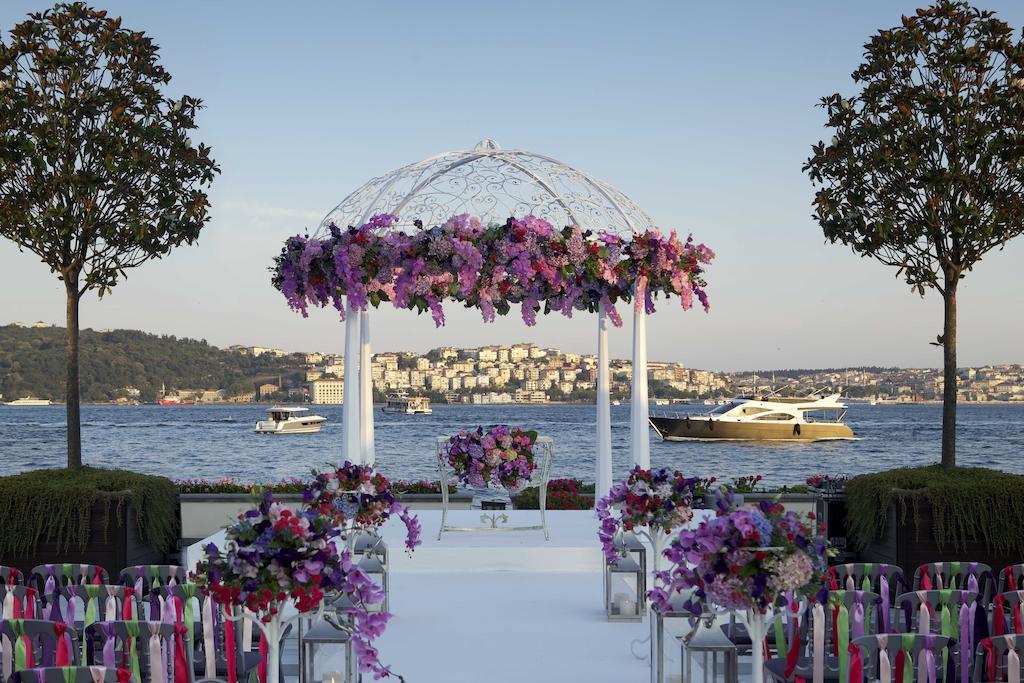 Four Seasons Hotel Istanbul At The Bosphorus Exterior foto