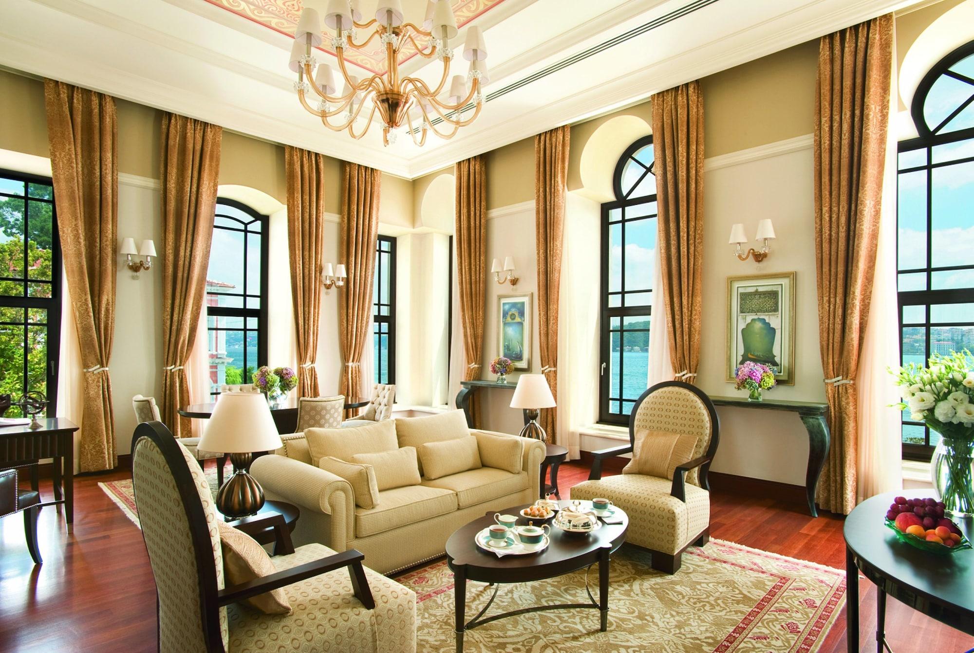 Four Seasons Hotel Istanbul At The Bosphorus Exterior foto