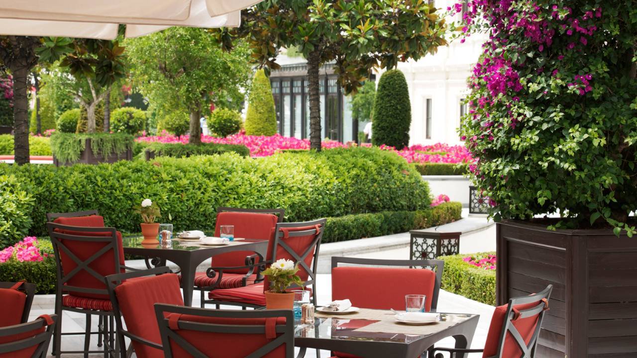 Four Seasons Hotel Istanbul At The Bosphorus Exterior foto