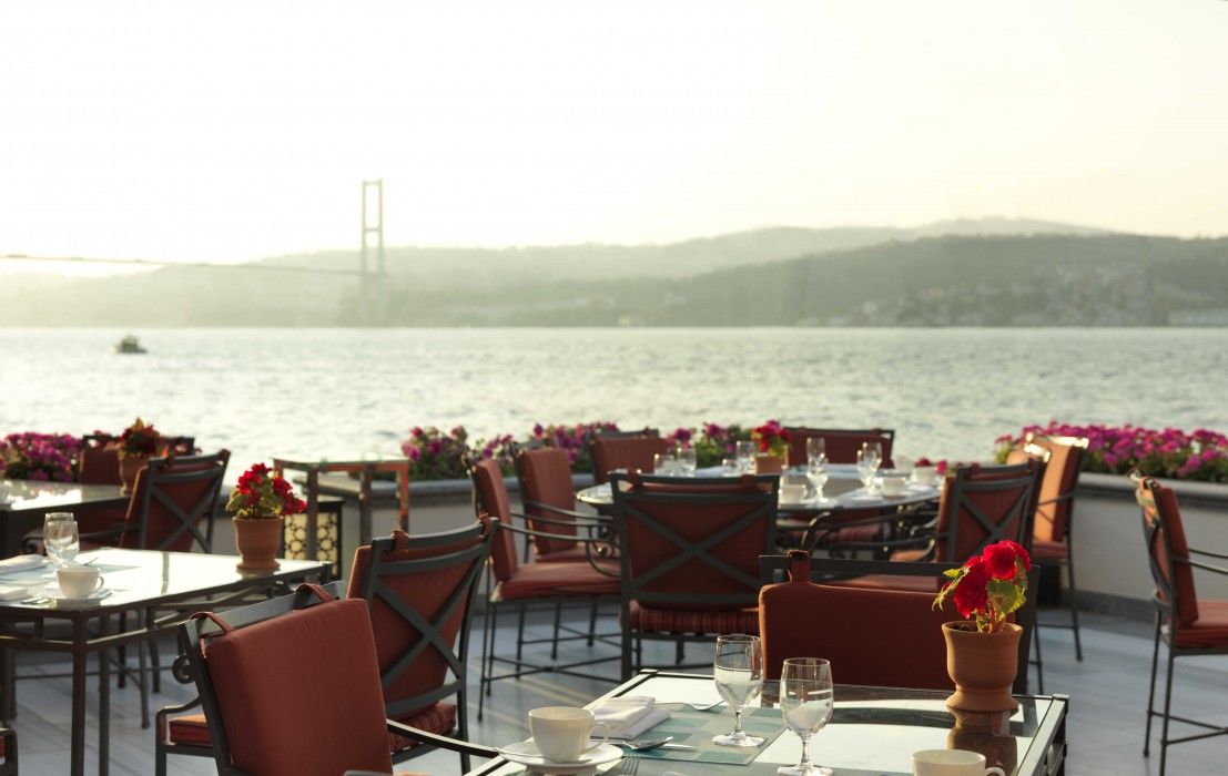 Four Seasons Hotel Istanbul At The Bosphorus Exterior foto