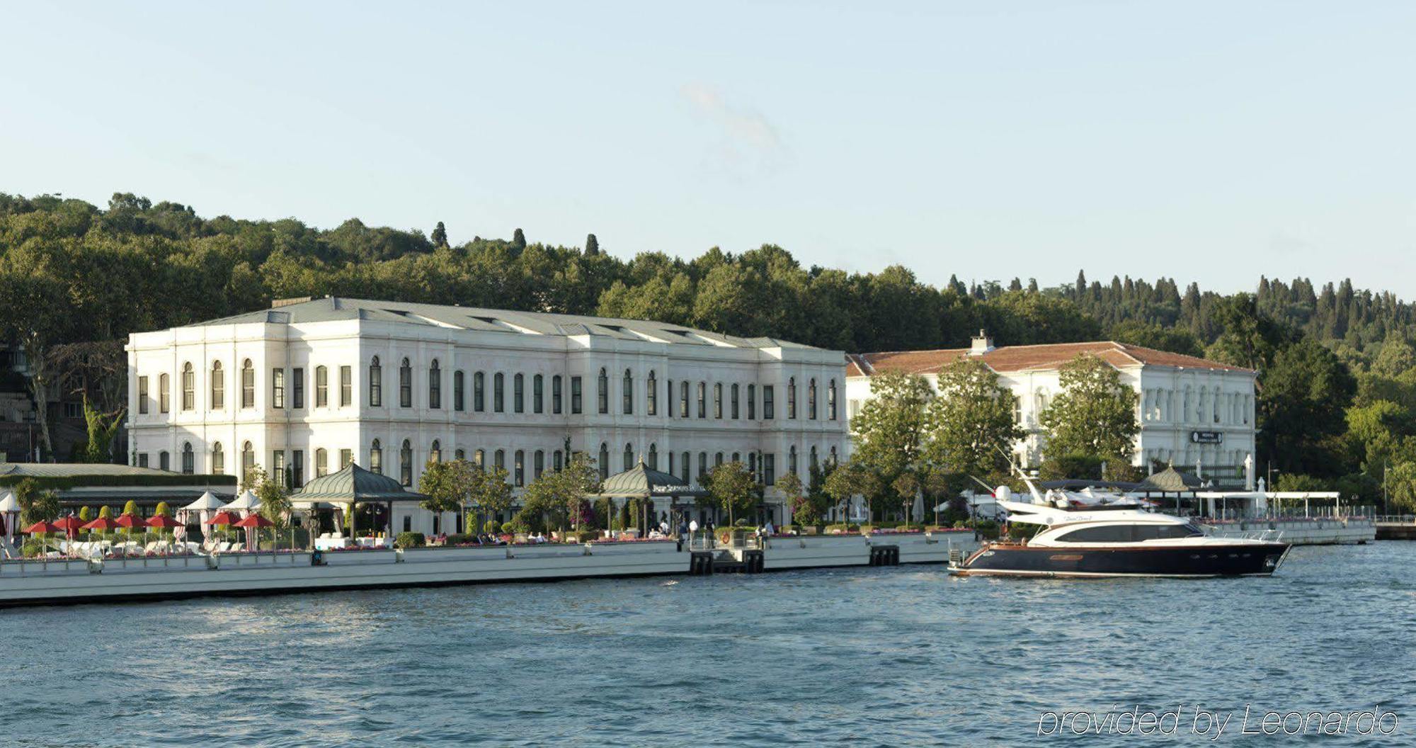 Four Seasons Hotel Istanbul At The Bosphorus Exterior foto