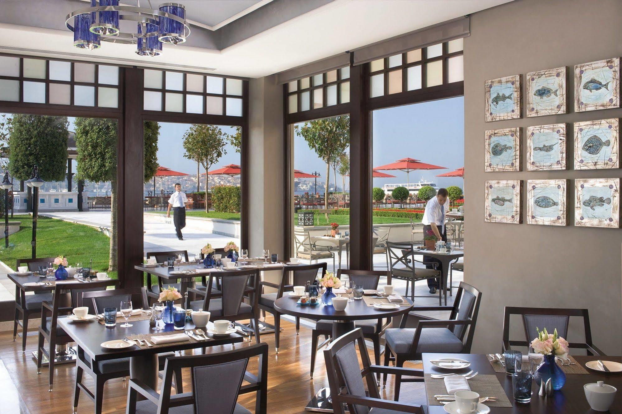 Four Seasons Hotel Istanbul At The Bosphorus Exterior foto
