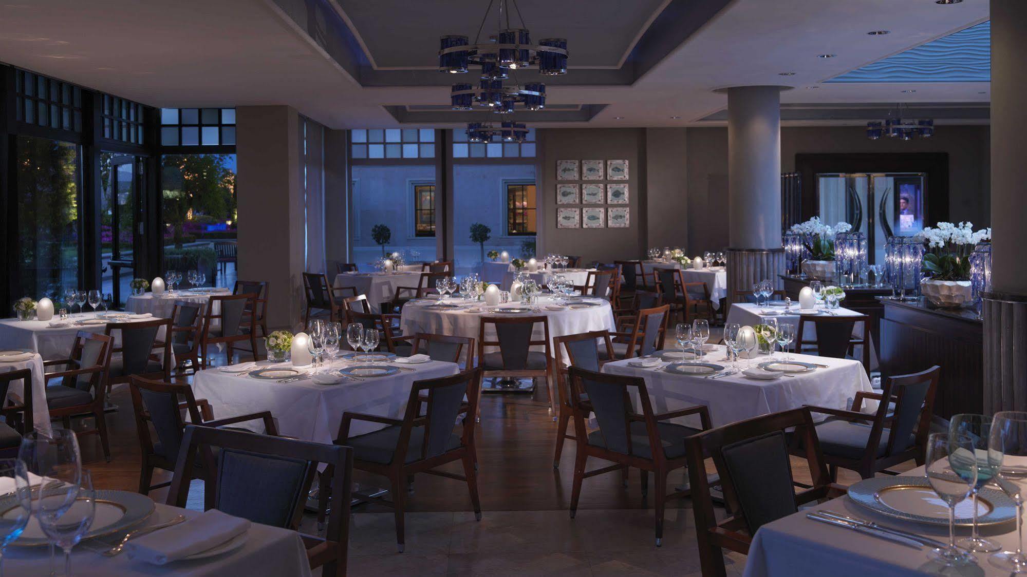 Four Seasons Hotel Istanbul At The Bosphorus Exterior foto