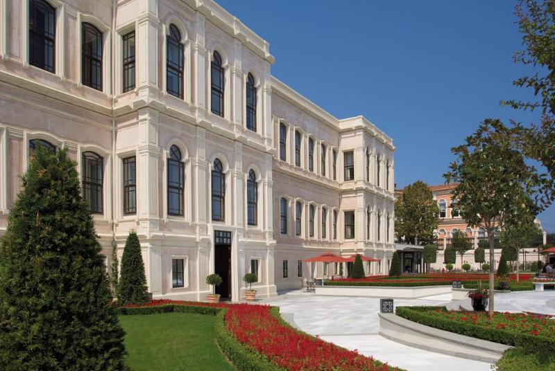 Four Seasons Hotel Istanbul At The Bosphorus Exterior foto
