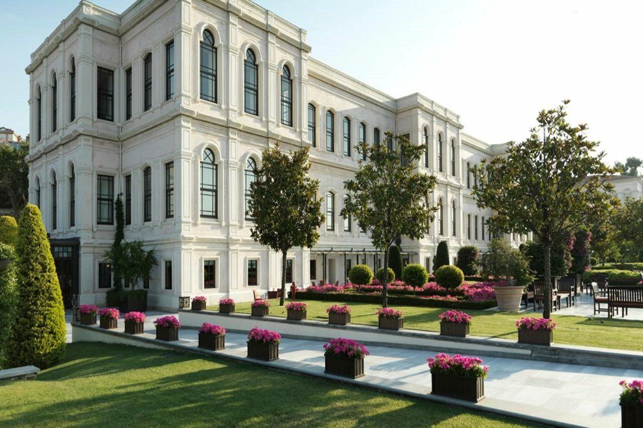 Four Seasons Hotel Istanbul At The Bosphorus Exterior foto